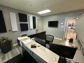 1481 S Balboa Ave, Ontario, CA for lease Building Photo- Image 2 of 6