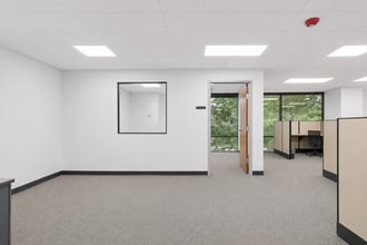 8665 Baypine Rd, Jacksonville, FL for lease Interior Photo- Image 2 of 6