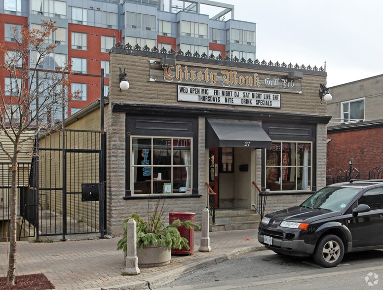 21 Celina St, Oshawa, ON à vendre - Photo principale - Image 2 de 31