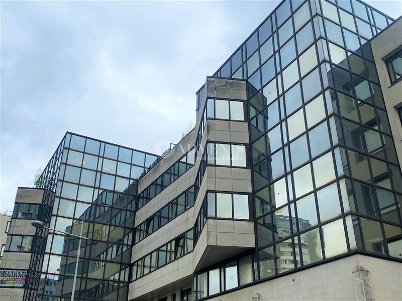 Office in Bagnolet for lease Building Photo- Image 1 of 8