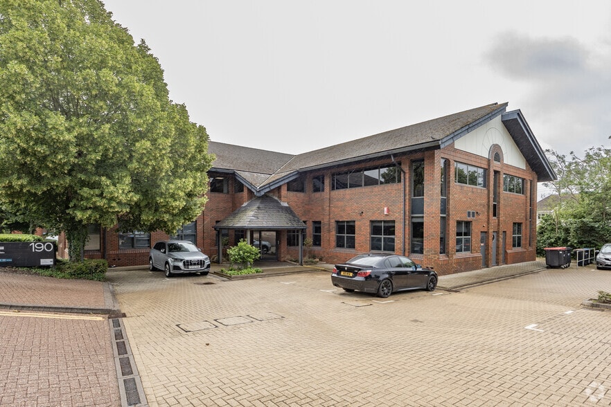 190 Aztec W, Almondsbury for lease - Primary Photo - Image 1 of 3