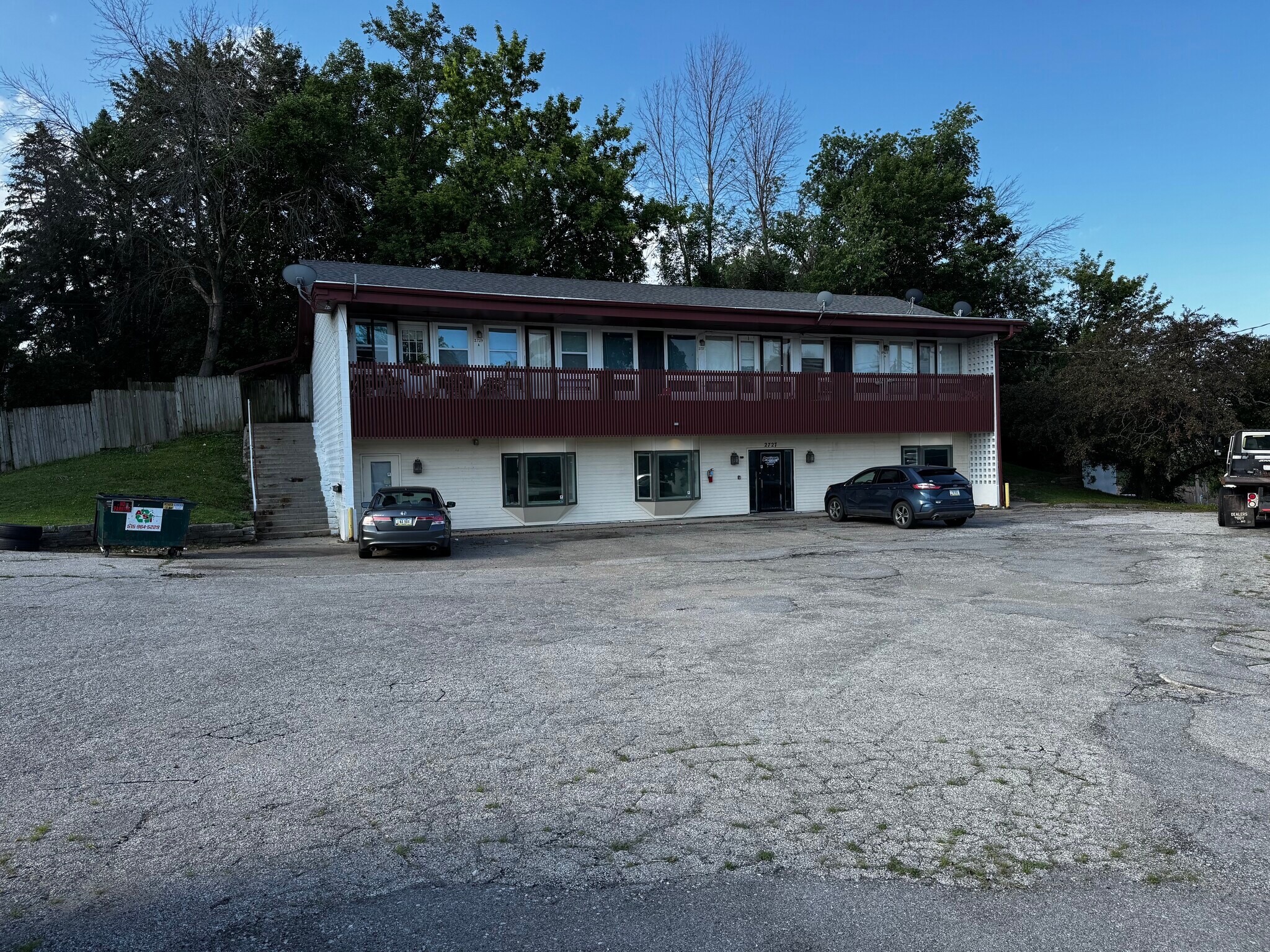 2701-2727 Hubbell Ave, Des Moines, IA à vendre Photo du bâtiment- Image 1 de 11