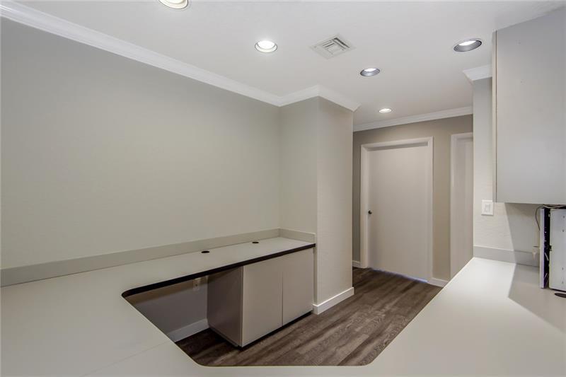 7737 N University Dr, Tamarac, FL à vendre - Photo intérieure - Image 3 de 21
