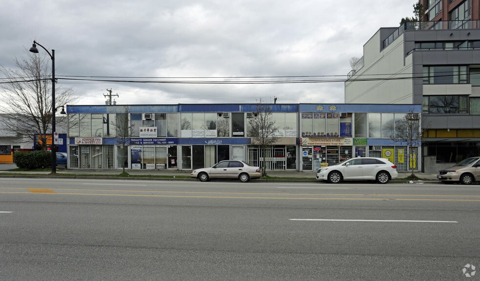 2653 Kingsway, Vancouver, BC for lease - Building Photo - Image 3 of 33