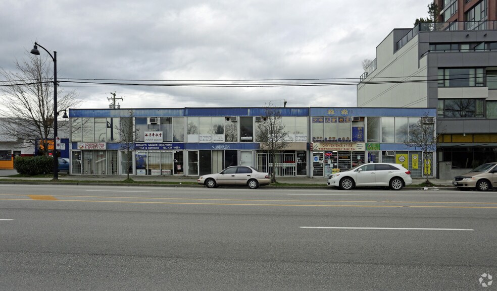 2653 Kingsway, Vancouver, BC à louer - Photo du bâtiment - Image 3 de 33