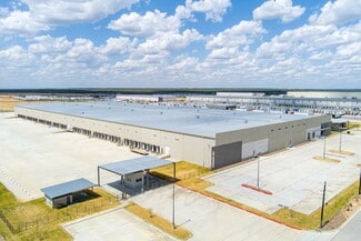 Plus de détails pour Nicolas D. Hachar Rd Tailwind IV, Laredo, TX - Industriel à louer