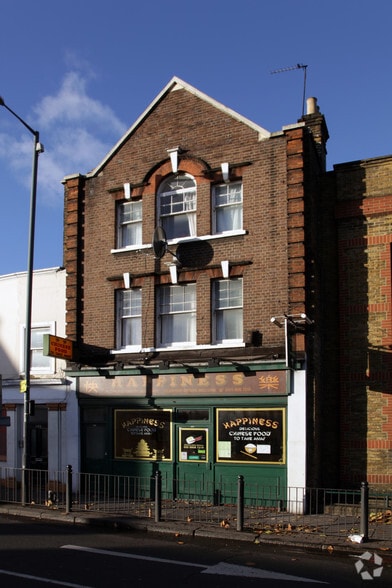 365 High Rd, London for lease - Building Photo - Image 2 of 6