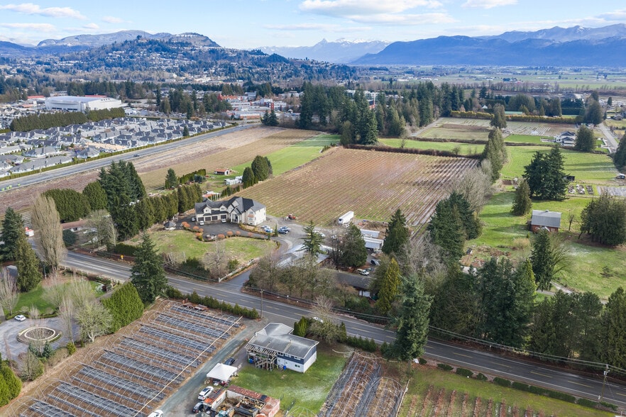 1264 Mccallum Rd, Abbotsford, BC for sale - Building Photo - Image 3 of 41