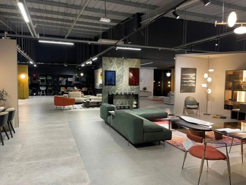 Office in Montpellier for lease - Building Photo - Image 1 of 8