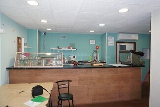 Plus de détails pour Multi-résidentiel à vendre