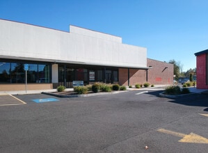 4205-4229 Main St, Springfield, OR à louer Photo intérieure- Image 2 de 5