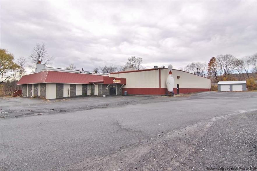 100 Main St, Ravena, NY for sale - Building Photo - Image 1 of 1