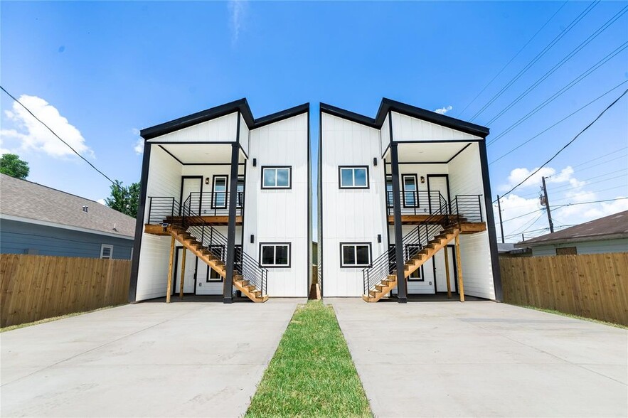 331 Delaware st, Houston, TX for sale - Building Photo - Image 1 of 12