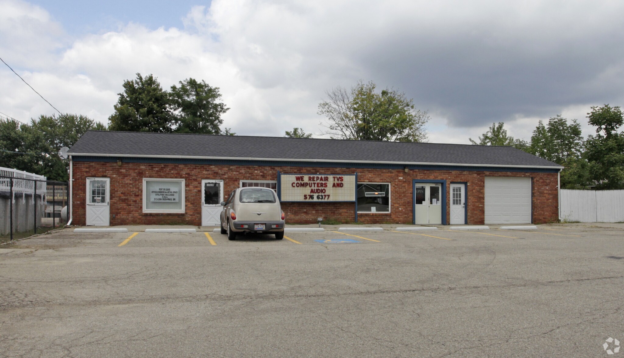 1368 State Route 131, Milford, OH à vendre Photo principale- Image 1 de 3