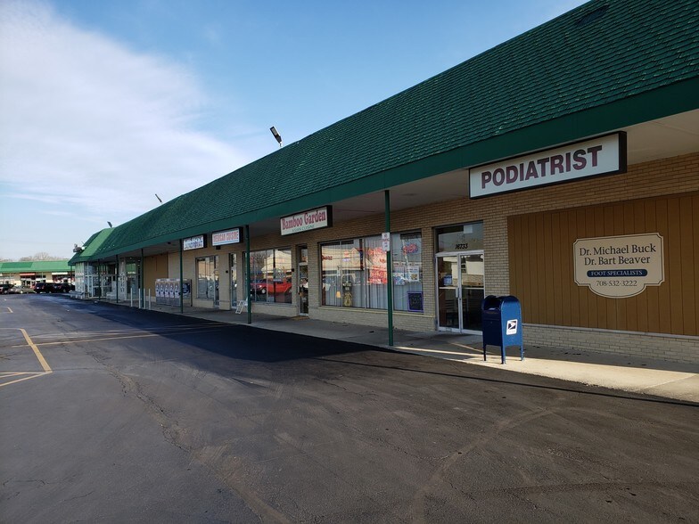 5600-5649 167th St, Tinley Park, IL à louer - Photo du bâtiment - Image 2 de 20