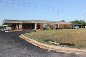 More details for 1003 Memorial Dr, Marietta, OK - Industrial for Sale