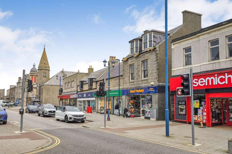 19 Broad St, Fraserburgh for sale Building Photo- Image 1 of 4