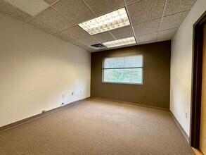 4400 Old William Penn Hwy, Monroeville, PA for lease Building Photo- Image 1 of 2