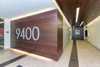 9394 W Dodge Rd, Omaha, NE for sale Interior Photo- Image 1 of 10