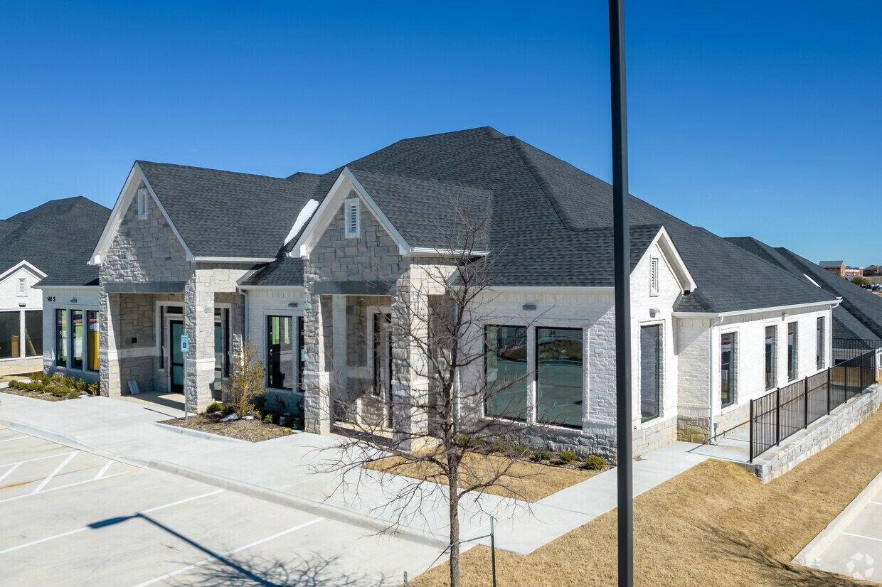 250 S Preston Rd, Prosper, TX à louer Photo principale- Image 1 de 6