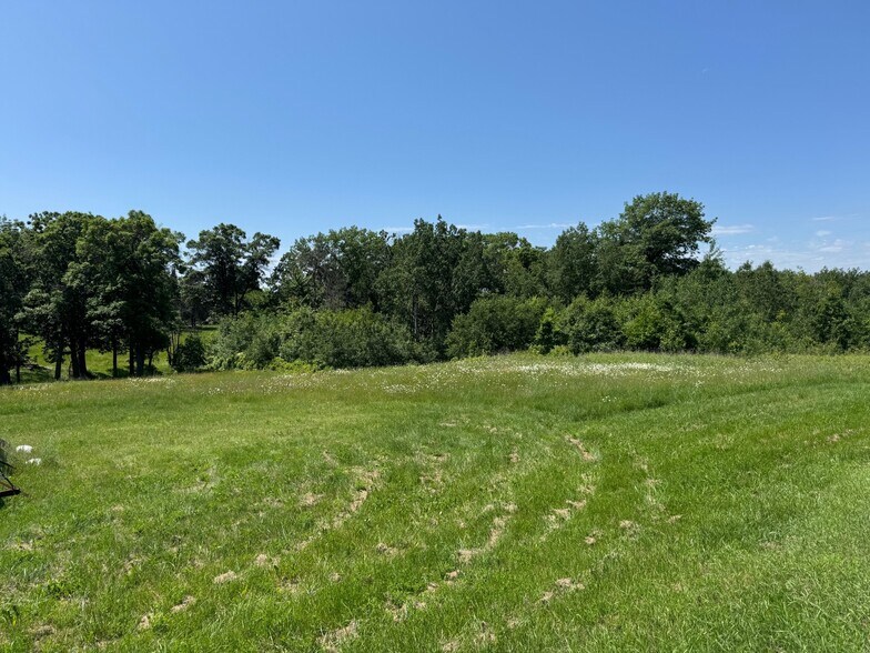 2200 US Highway 8, Saint Croix Falls, WI à vendre - Autre - Image 1 de 1