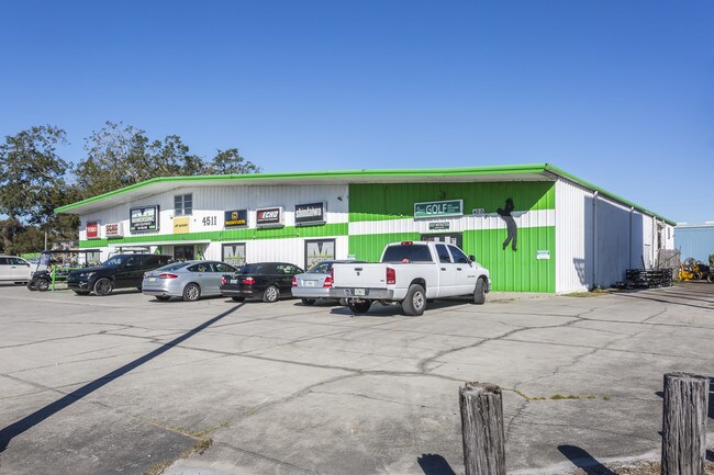 Plus de détails pour 4511 Clark Rd, Sarasota, FL - Commerce de détail à louer