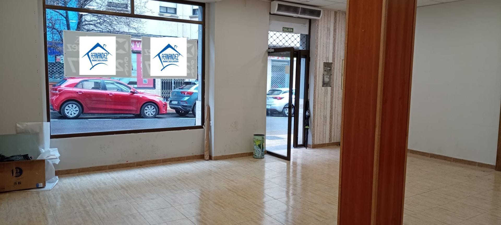 Retail in Cáceres, Cáceres for lease Building Photo- Image 1 of 9