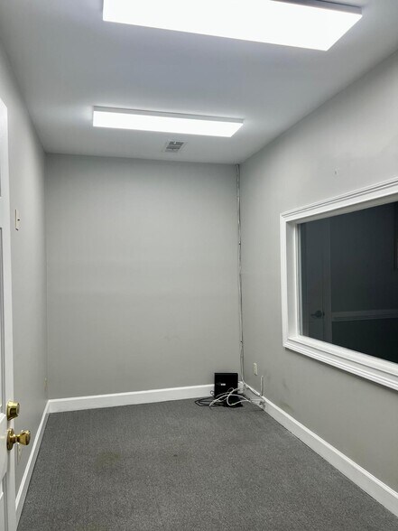 1244 Beaver Ruin Rd, Norcross, GA à louer - Photo du bâtiment - Image 3 de 7