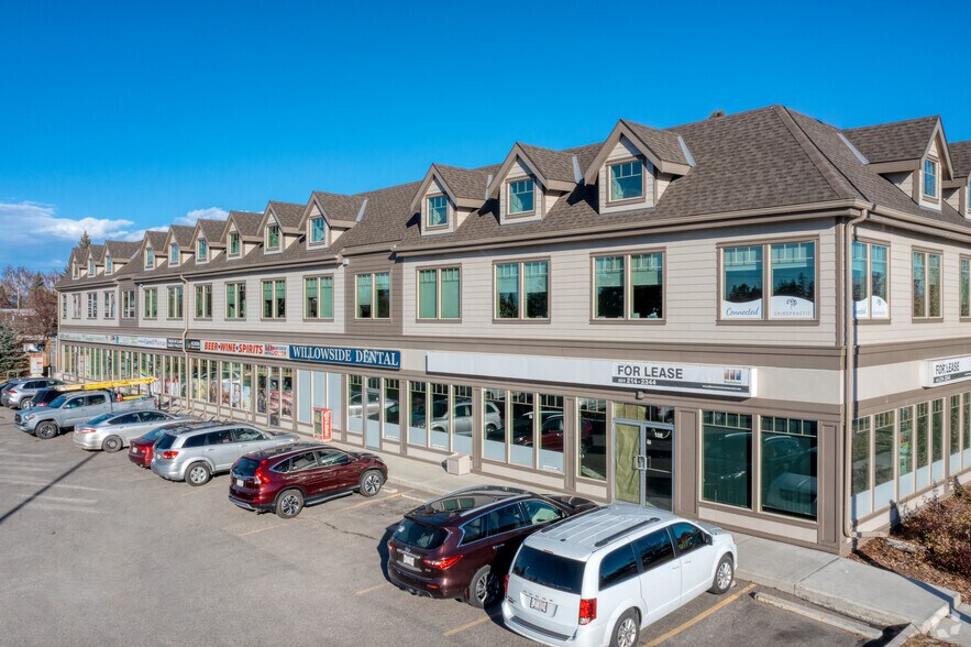 580 Acadia Dr SE, Calgary, AB à louer - Photo du bâtiment - Image 1 de 9