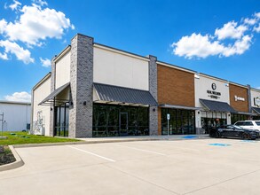 25131 FM 2978 Rd, Tomball, TX for lease Building Photo- Image 2 of 5