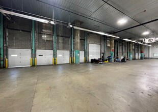 3728 Market St, Saint Louis, MO à louer Photo intérieure- Image 2 de 3