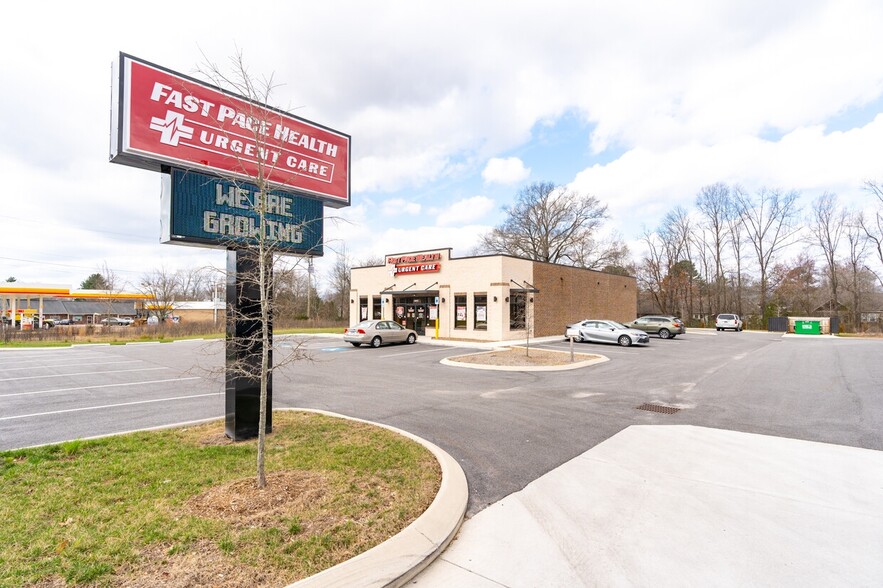 6411 Hixson Pike, Hixson, TN for sale - Primary Photo - Image 1 of 1