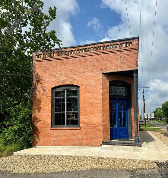 201 W Main St, Cumby, TX for sale - Building Photo - Image 3 of 25