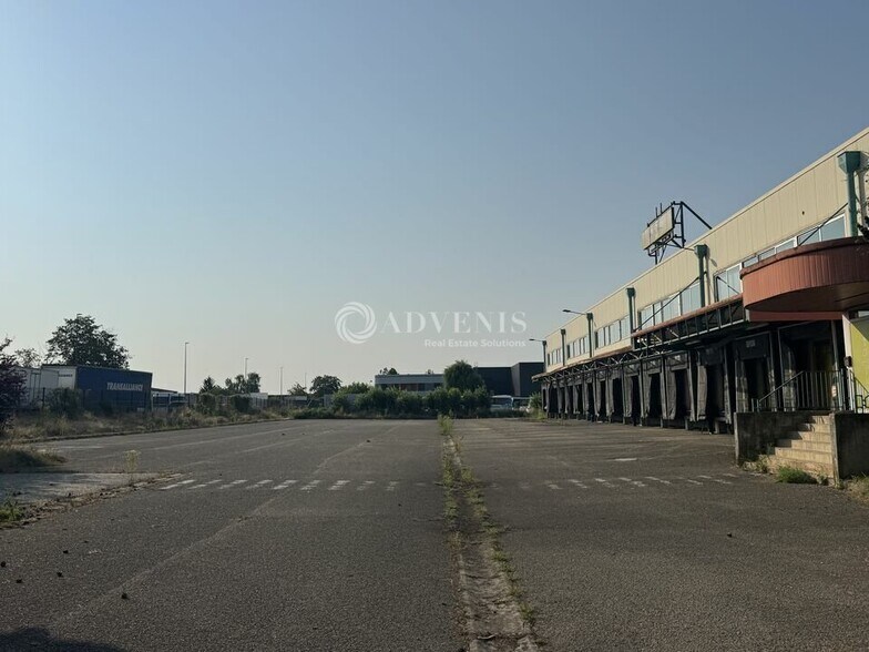 Industrial in Illkirch-Graffenstaden for lease - Building Photo - Image 3 of 12