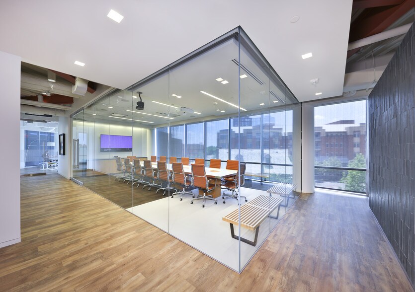 1701 Duke St, Alexandria, VA à louer - Photo intérieure - Image 2 de 30