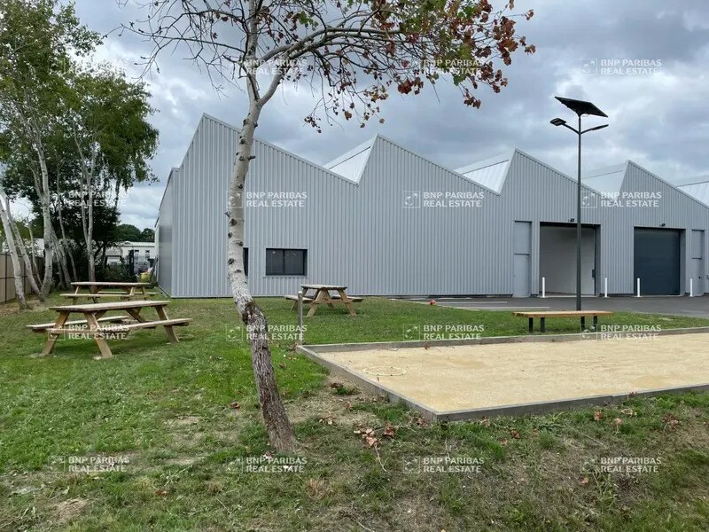 Flex dans Carquefou à louer Photo du bâtiment- Image 1 de 8