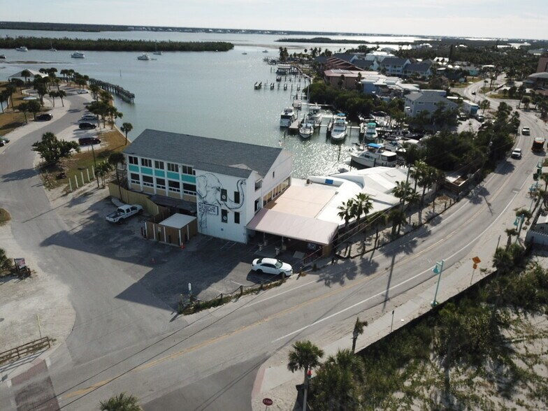 1855 Gulf Blvd, Englewood, FL à vendre - Photo du bâtiment - Image 3 de 21