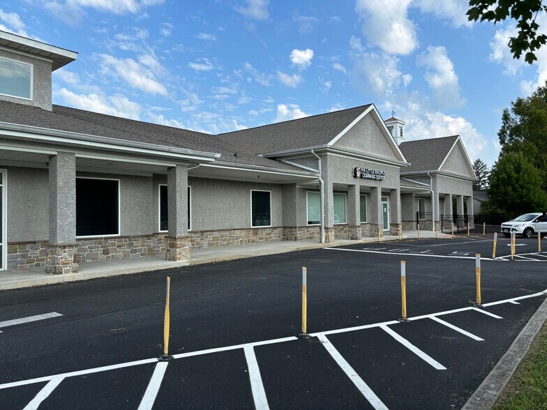 677 E Pulaski Hwy, Elkton, MD à louer - Photo du bâtiment - Image 1 de 30