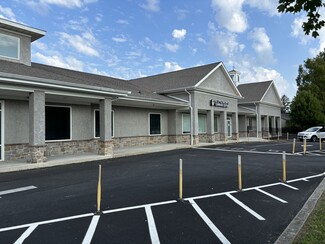 Plus de détails pour 677 E Pulaski Hwy, Elkton, MD - Bureau/Commerce de détail à louer