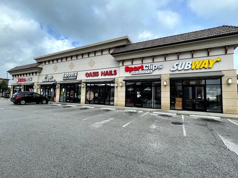 6021-6029 Metcalf Ave, Mission, KS à louer - Photo du bâtiment - Image 3 de 9