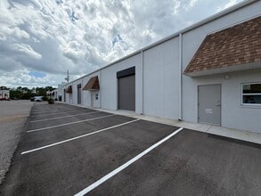 9224 130th Ave, Largo, FL for lease Interior Photo- Image 2 of 9