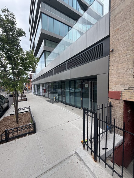 651 4th Ave, Brooklyn, NY à louer - Photo du bâtiment - Image 3 de 20