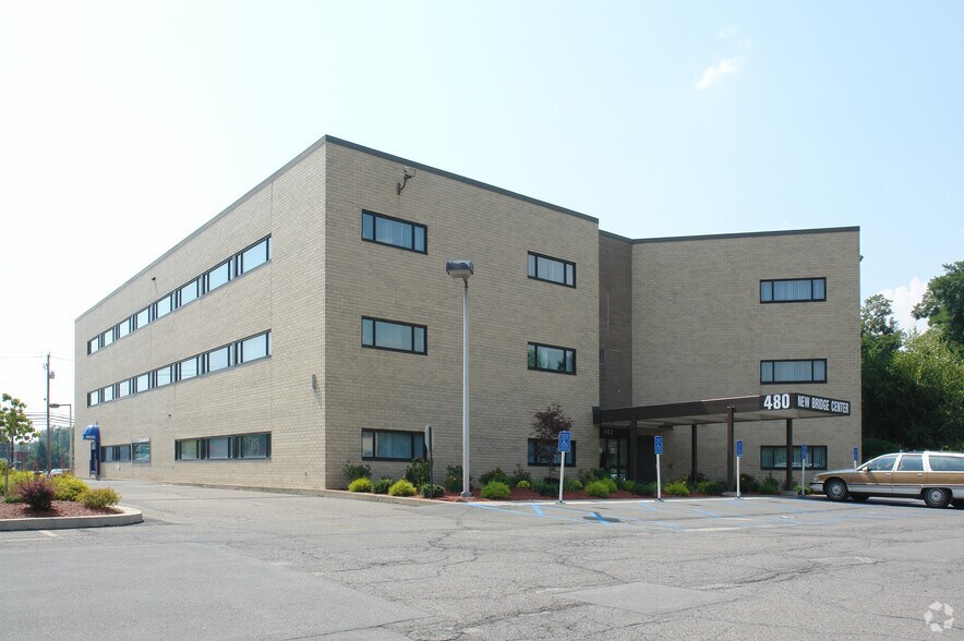 480 Pierce St, Kingston, PA à vendre - Photo du bâtiment - Image 2 de 5