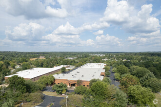 905 Airport Rd, West Chester, PA - aerial  map view