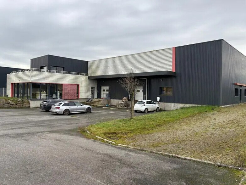 Local d'activités dans Pontchâteau à vendre - Photo du bâtiment - Image 1 de 6