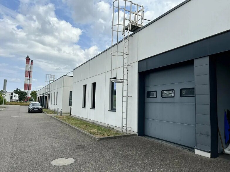 10-11 Rue Hannah Arendt, Strasbourg à louer - Photo du bâtiment - Image 2 de 10