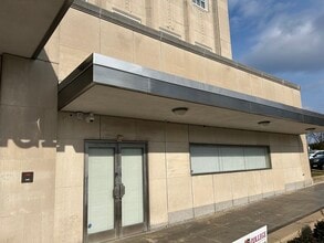 610 Old York Rd, Jenkintown, PA for lease Interior Photo- Image 2 of 2