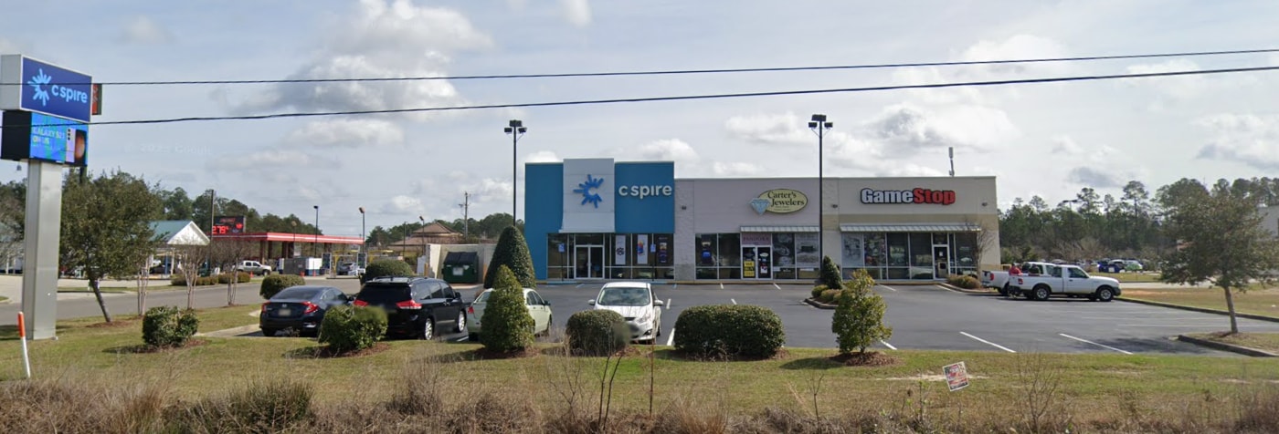 230 Frontage Rd, Picayune, MS for lease Building Photo- Image 1 of 3
