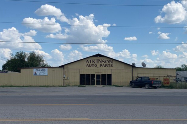 3655 E Main St, Uvalde, TX à vendre - Photo principale - Image 1 de 1