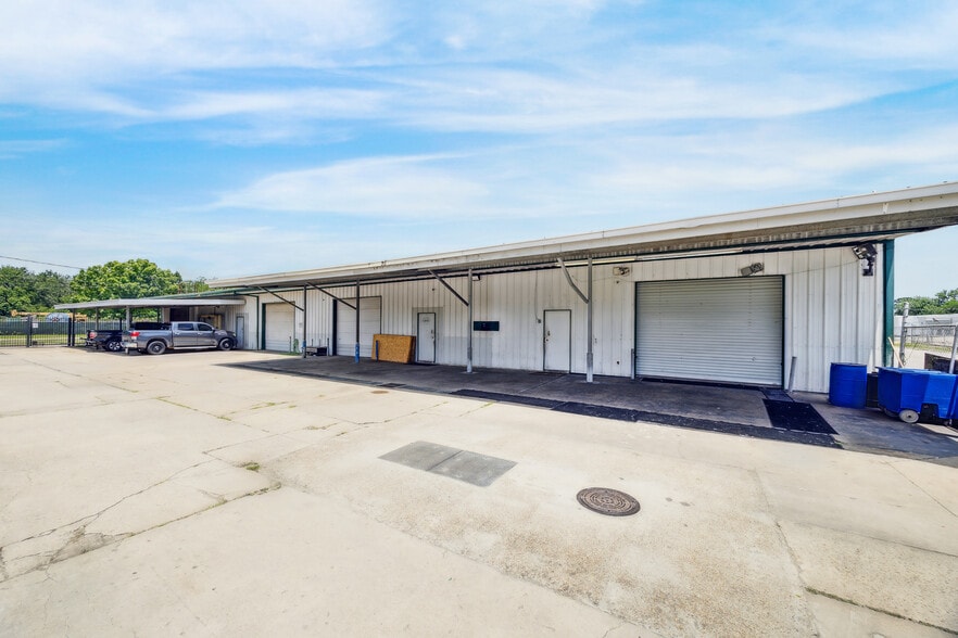 5641 Wayside Dr, Houston, TX for sale - Building Photo - Image 3 of 12